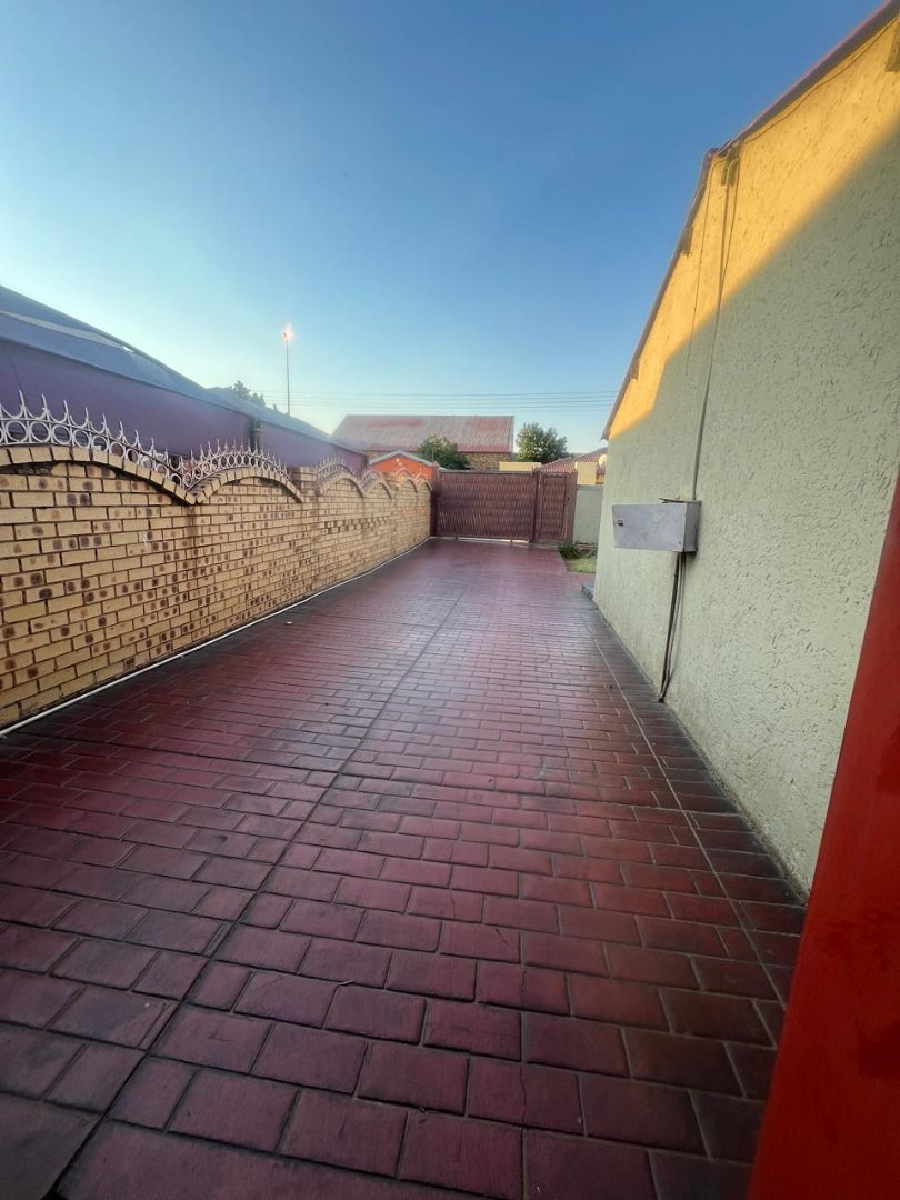 2 Bedroom Property for Sale in Soshanguve L Gauteng