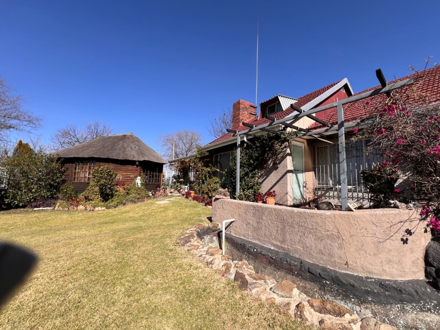 To Let 5 Bedroom Property for Rent in Edenvale Central Gauteng