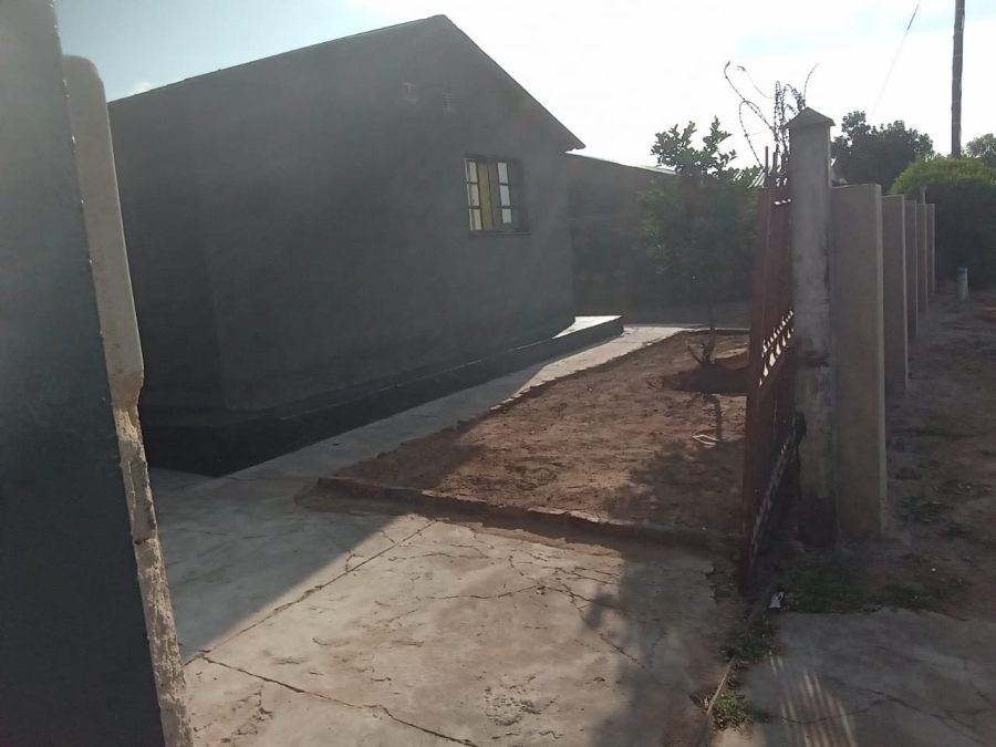 2 Bedroom Property for Sale in Soshanguve G Gauteng