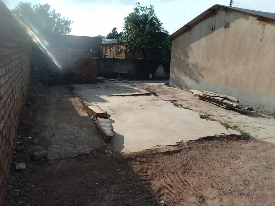 2 Bedroom Property for Sale in Soshanguve G Gauteng