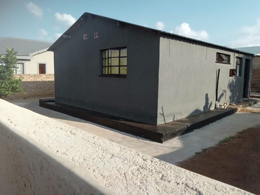 2 Bedroom Property for Sale in Soshanguve G Gauteng