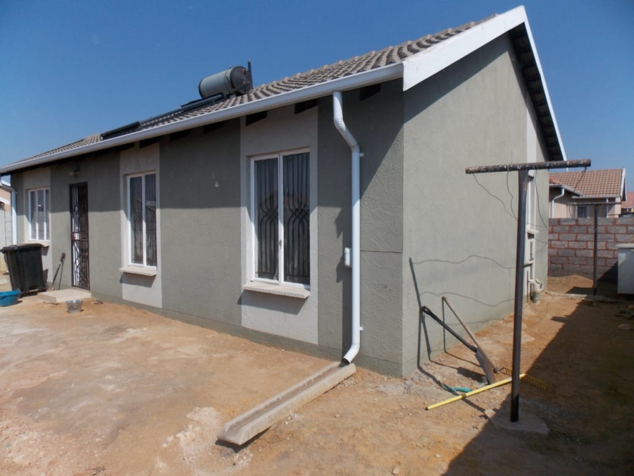 3 Bedroom Property for Sale in Windmill Park Gauteng