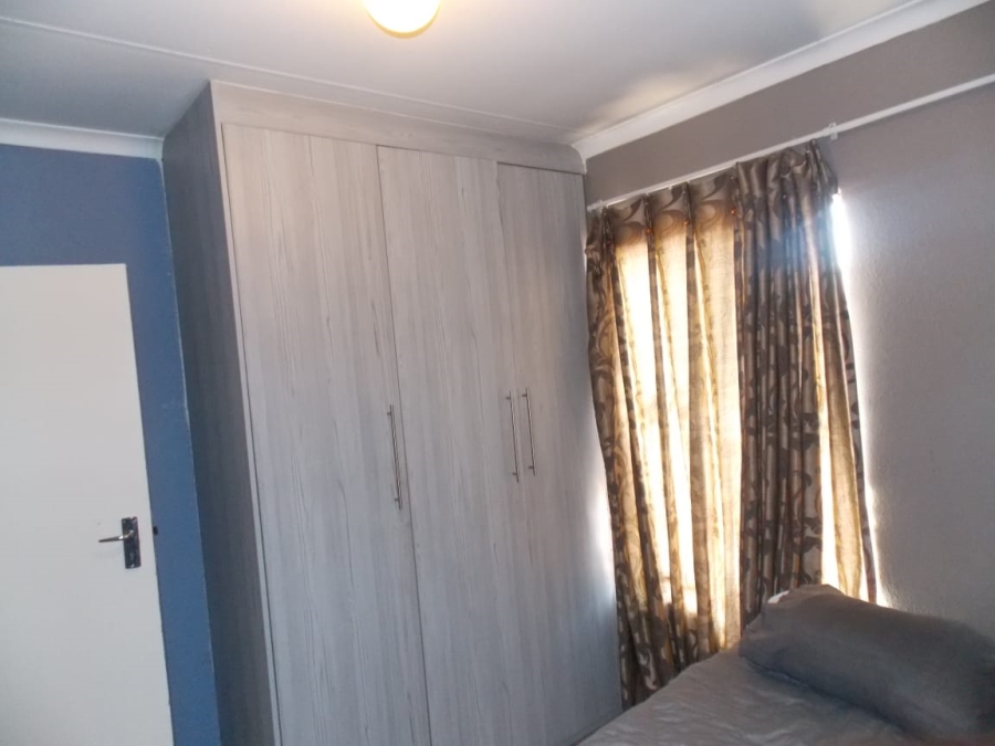 3 Bedroom Property for Sale in Windmill Park Gauteng