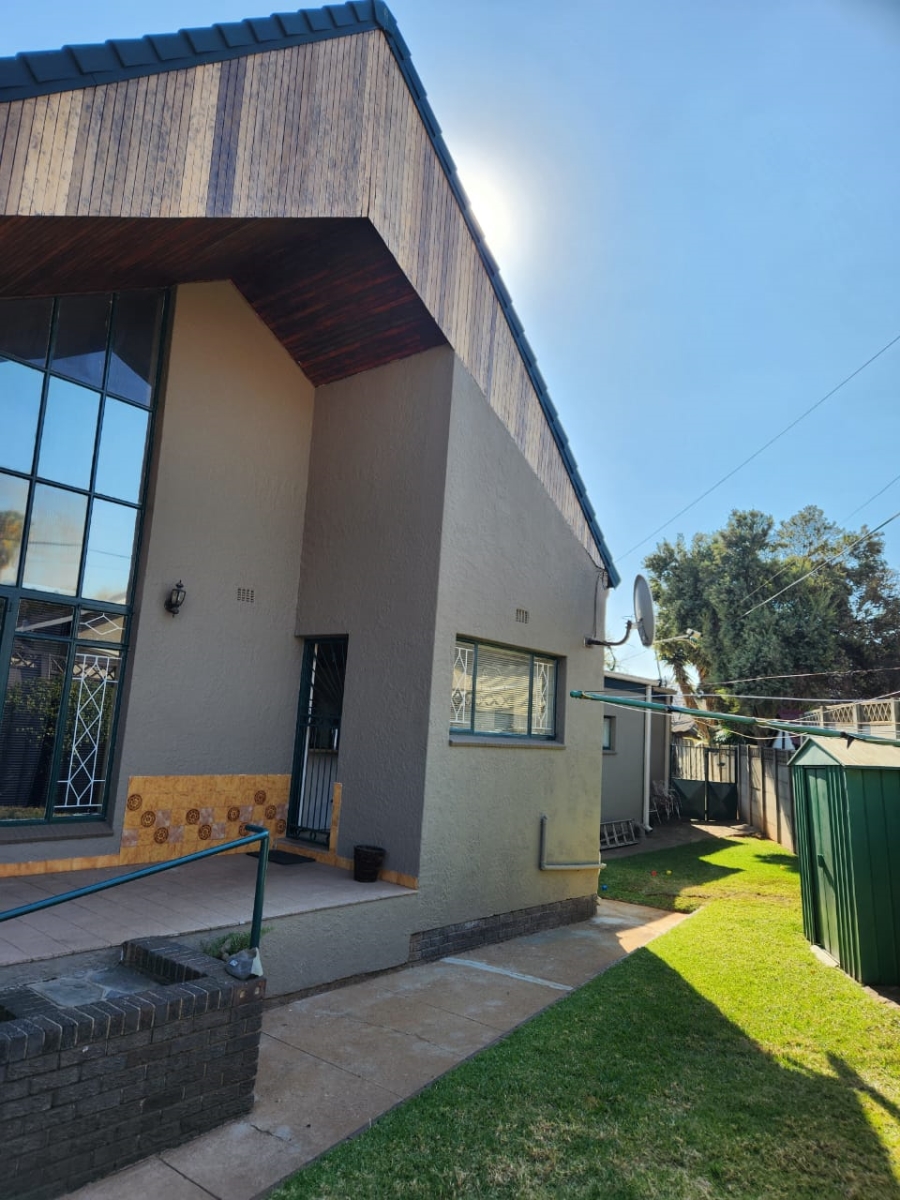 3 Bedroom Property for Sale in Dalpark Proper Gauteng