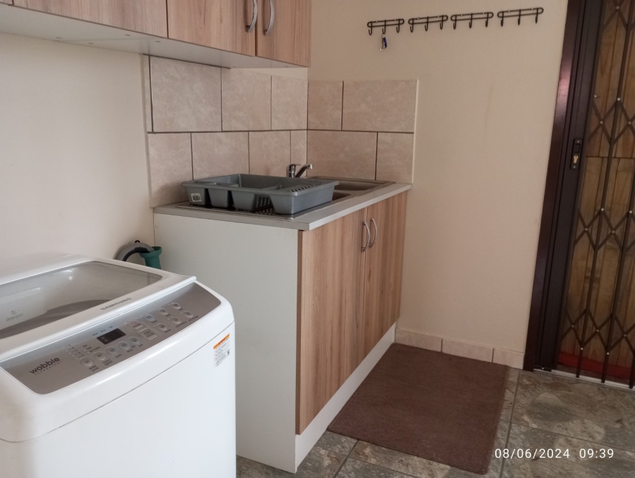 To Let 1 Bedroom Property for Rent in Van Riebeeck Park Gauteng