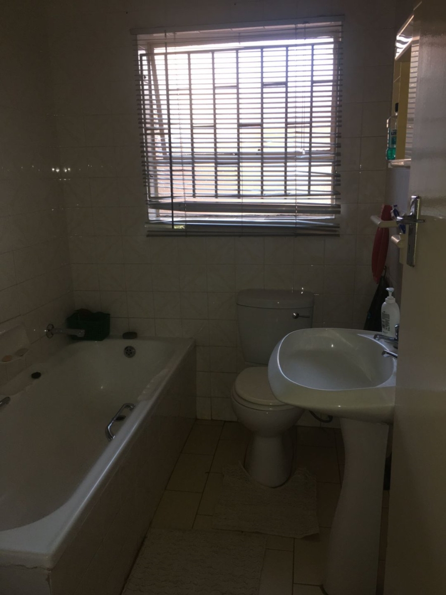 3 Bedroom Property for Sale in The Orchards Gauteng