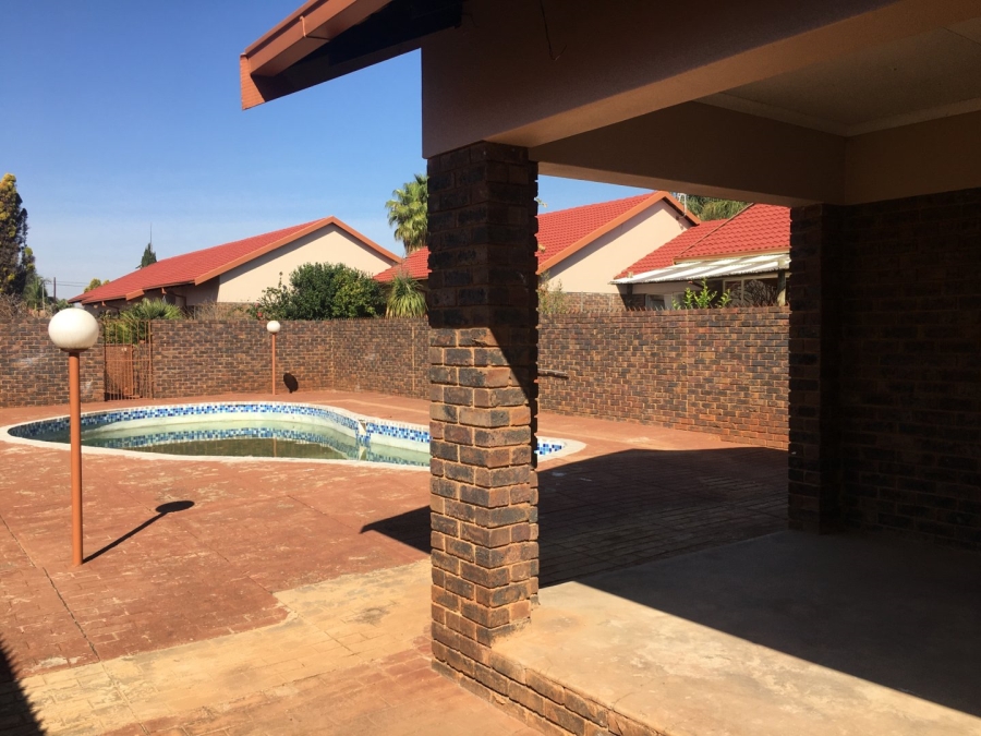 3 Bedroom Property for Sale in The Orchards Gauteng