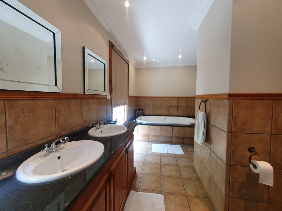 4 Bedroom Property for Sale in Arcadia Gauteng