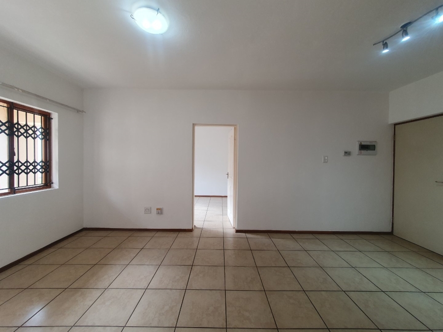 1 Bedroom Property for Sale in Hesteapark Gauteng