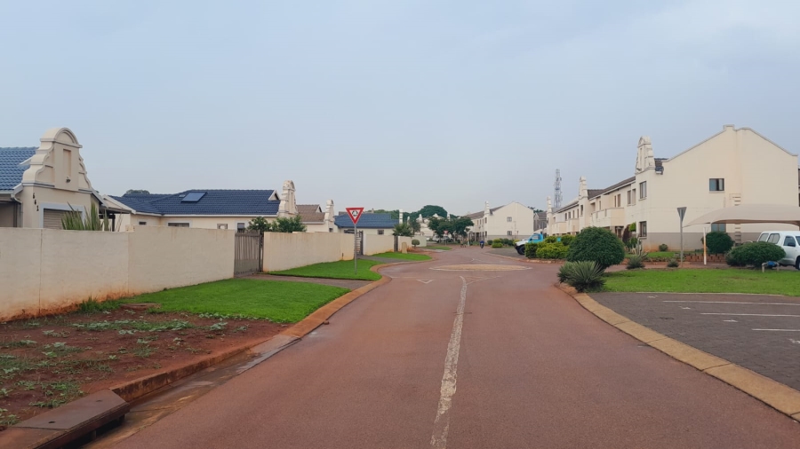 1 Bedroom Property for Sale in Hesteapark Gauteng