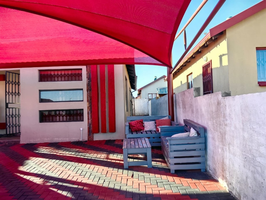 3 Bedroom Property for Sale in Soshanguve VV Gauteng