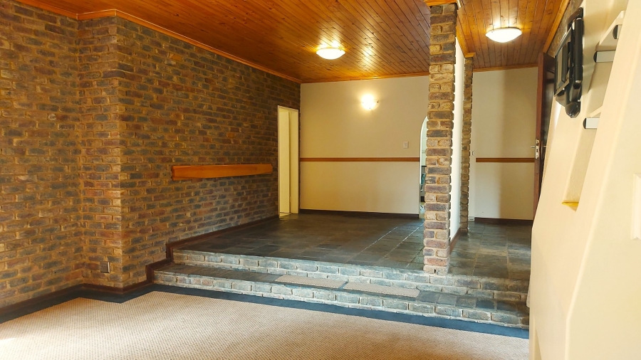 3 Bedroom Property for Sale in Wingate Park Gauteng