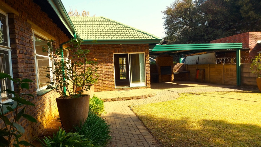 3 Bedroom Property for Sale in Wingate Park Gauteng