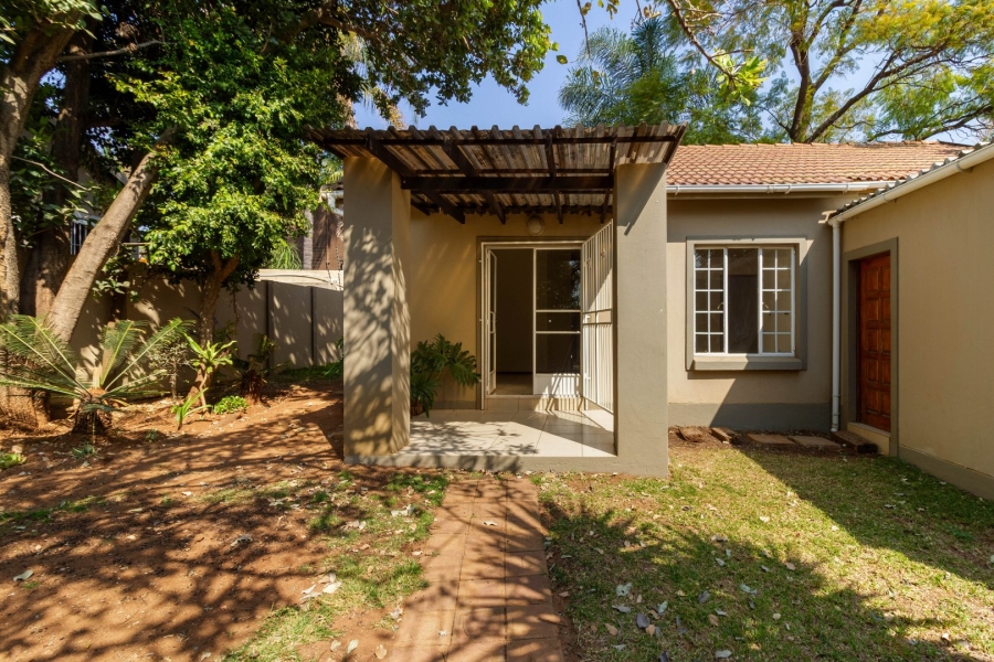 2 Bedroom Property for Sale in North Riding Gauteng