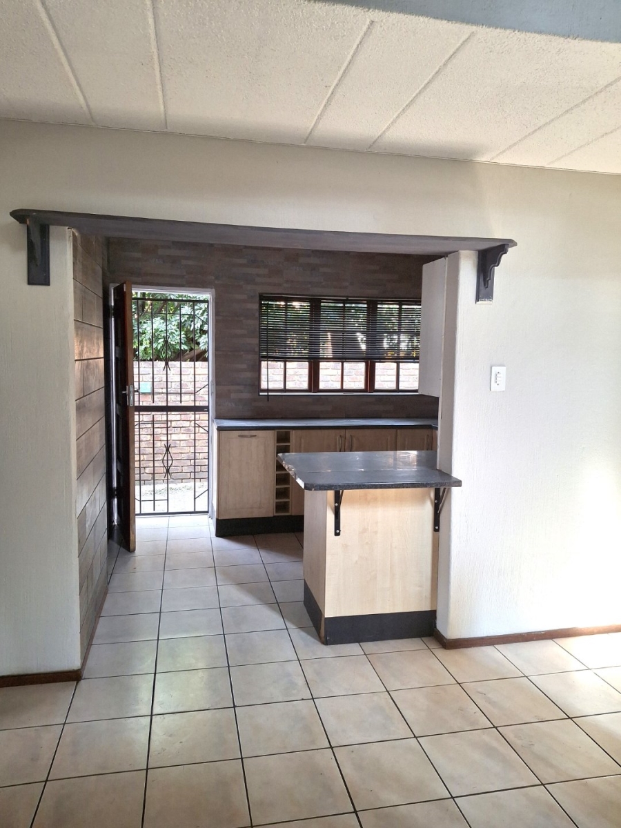 3 Bedroom Property for Sale in Dayanglen Gauteng