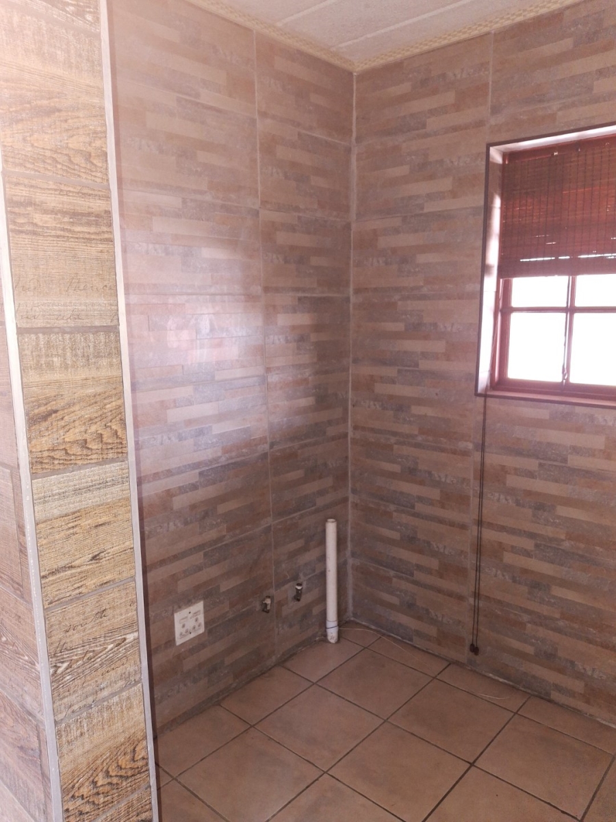 3 Bedroom Property for Sale in Dayanglen Gauteng