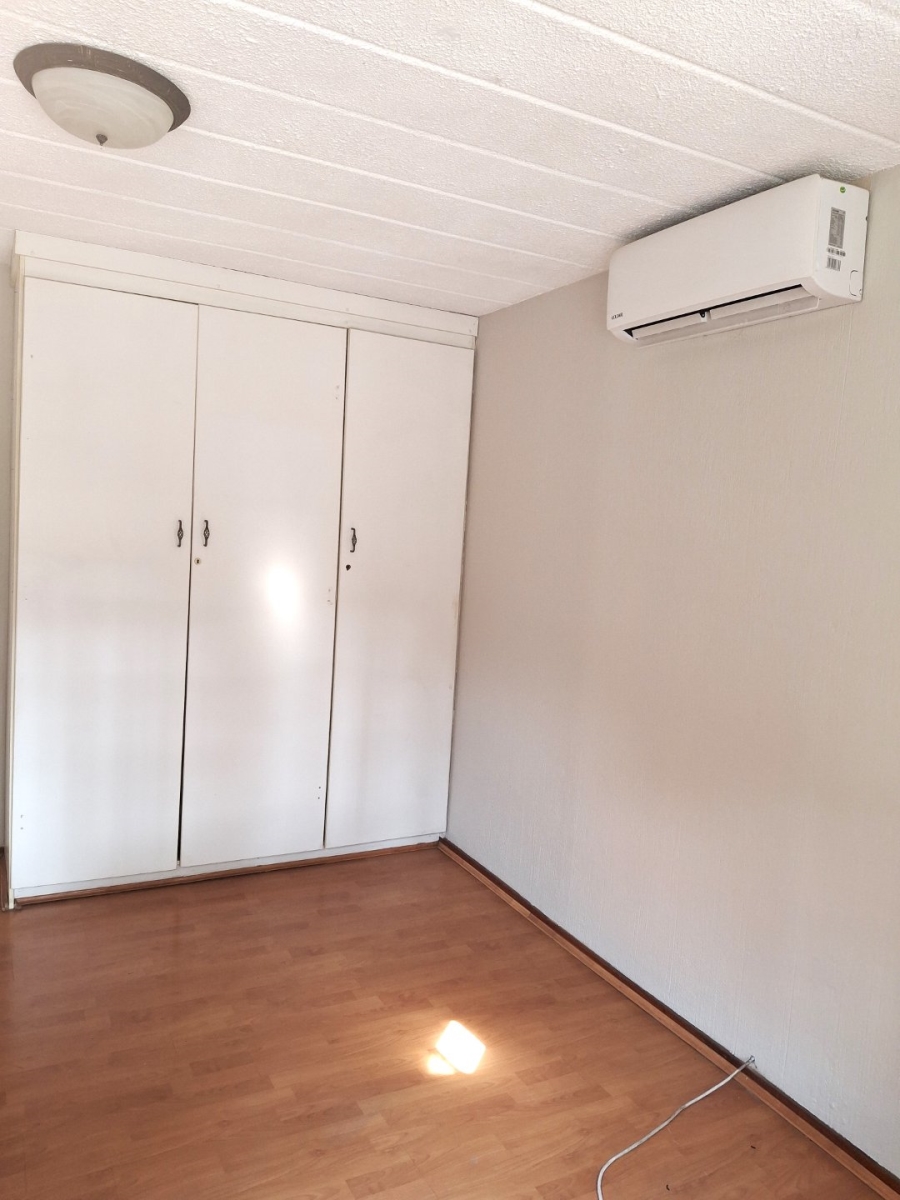 3 Bedroom Property for Sale in Dayanglen Gauteng