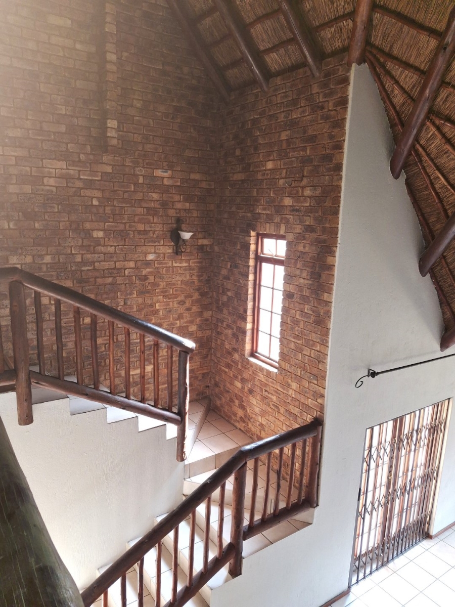 3 Bedroom Property for Sale in Dayanglen Gauteng