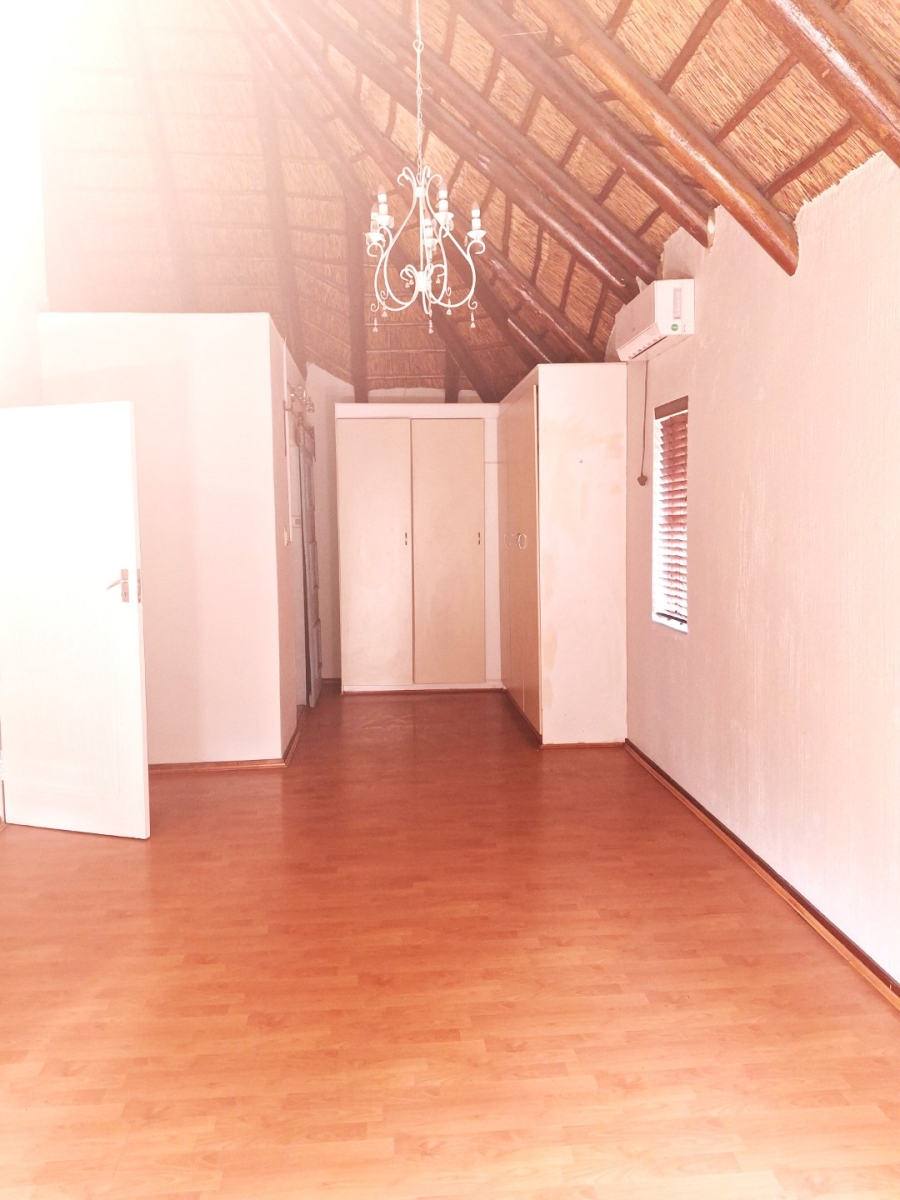 3 Bedroom Property for Sale in Dayanglen Gauteng