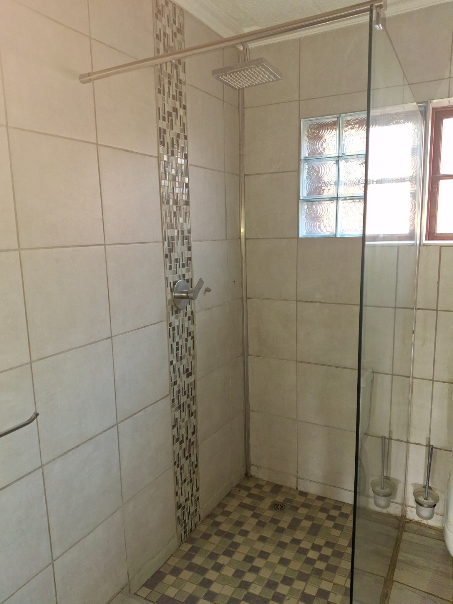 3 Bedroom Property for Sale in Dayanglen Gauteng