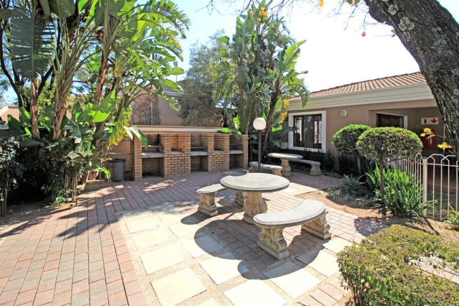 3 Bedroom Property for Sale in Pineslopes Gauteng