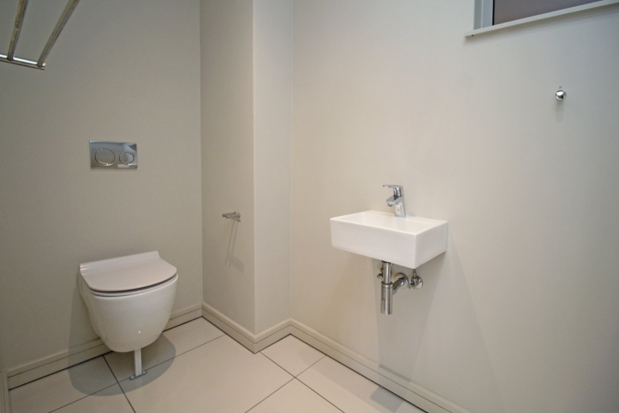 2 Bedroom Property for Sale in Rosebank Gauteng