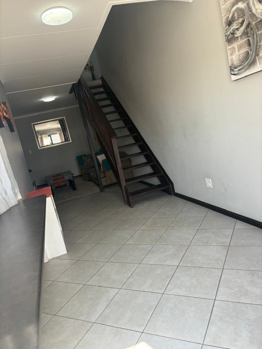 To Let 3 Bedroom Property for Rent in Norton Home Estate AH Gauteng