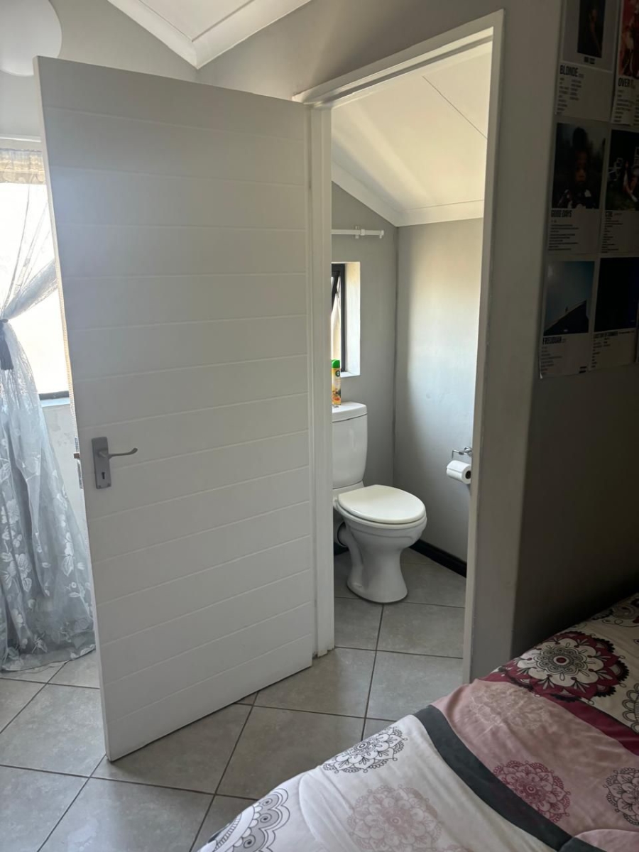 To Let 3 Bedroom Property for Rent in Norton Home Estate AH Gauteng