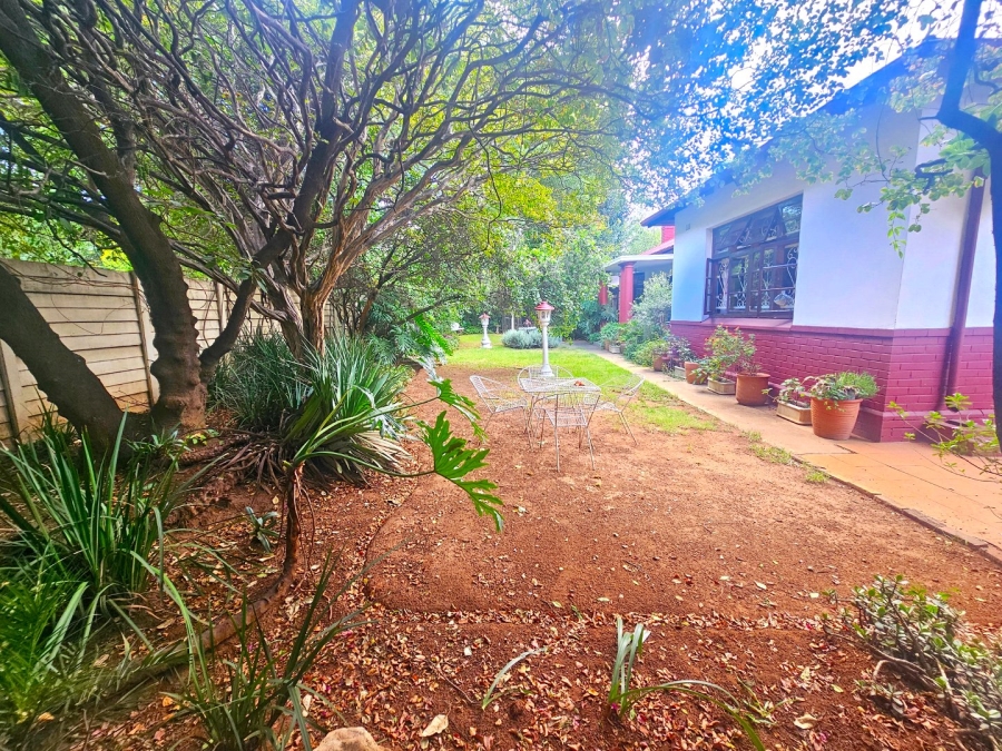 4 Bedroom Property for Sale in Parkhill Gardens Gauteng