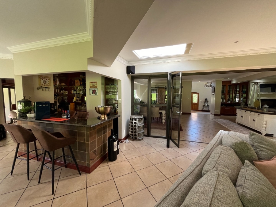 6 Bedroom Property for Sale in Mooikloof Equestrian Estate Gauteng