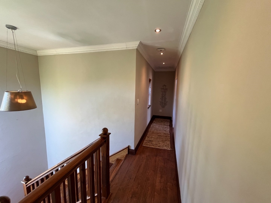 6 Bedroom Property for Sale in Mooikloof Equestrian Estate Gauteng