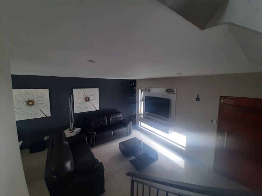 To Let 3 Bedroom Property for Rent in Eastleigh Ridge Gauteng