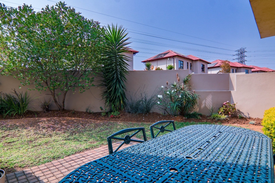 4 Bedroom Property for Sale in Broadacres Gauteng