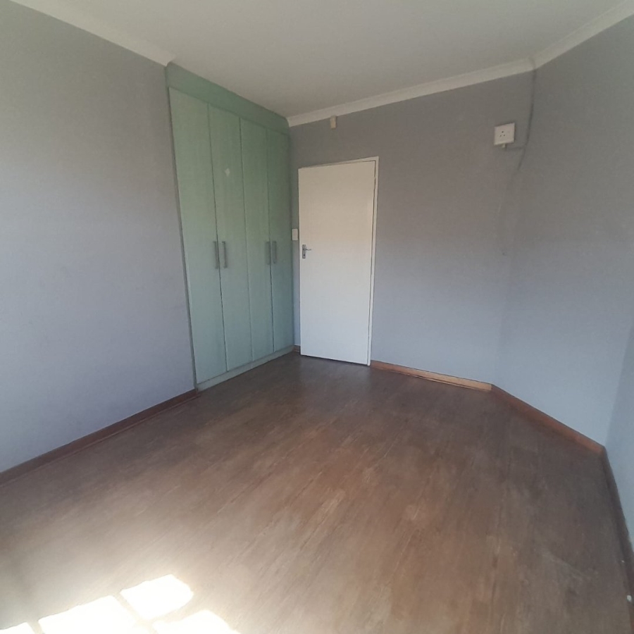 3 Bedroom Property for Sale in Helikonpark Gauteng