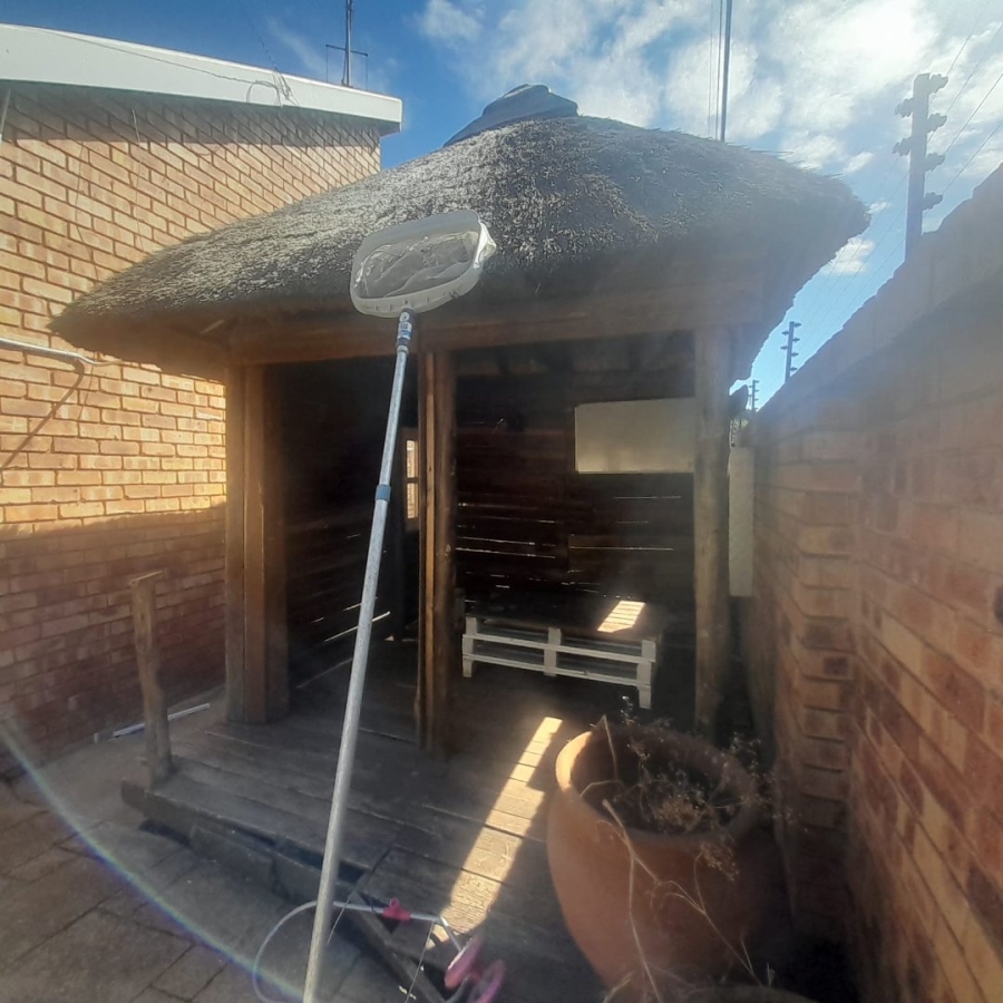 3 Bedroom Property for Sale in Helikonpark Gauteng