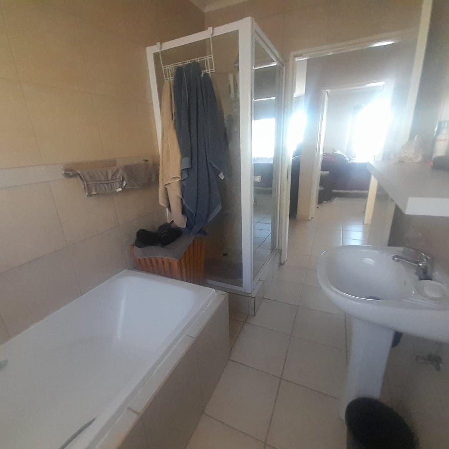 2 Bedroom Property for Sale in Randgate Gauteng