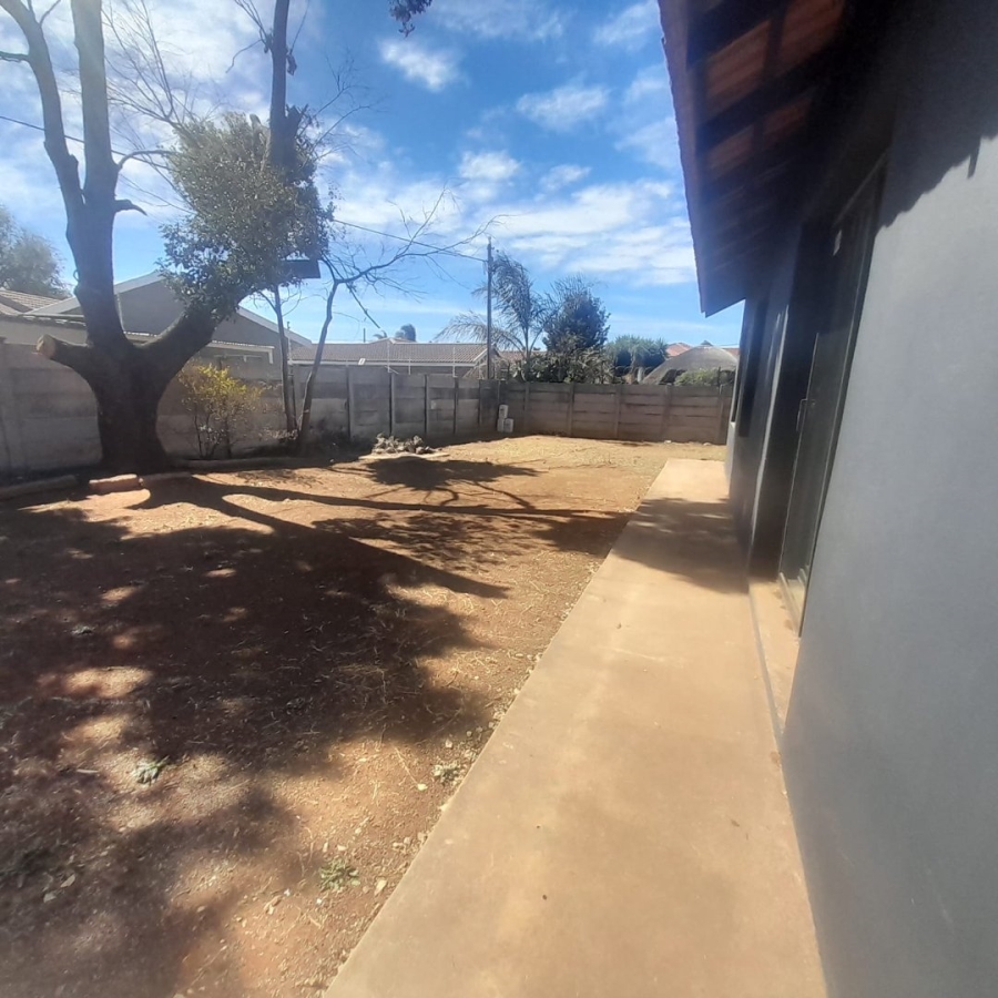 3 Bedroom Property for Sale in Randpoort Gauteng