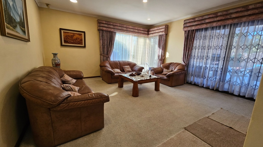 4 Bedroom Property for Sale in Oriel Gauteng