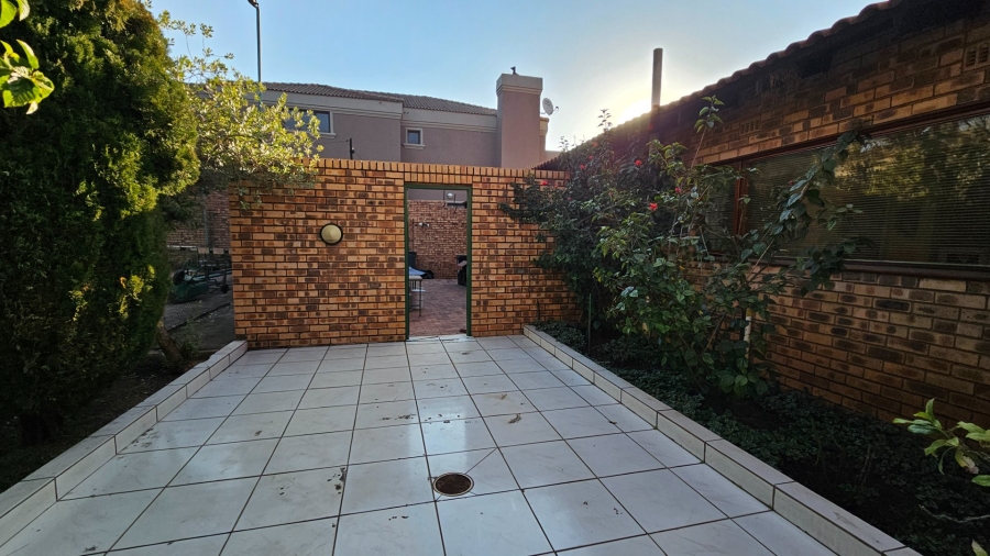 4 Bedroom Property for Sale in Oriel Gauteng