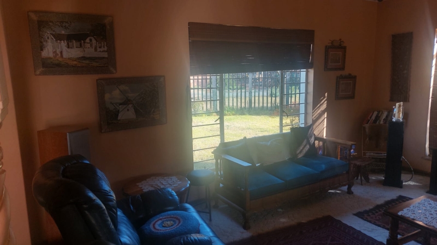 3 Bedroom Property for Sale in Helikonpark Gauteng