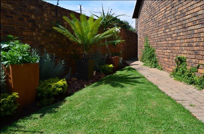 3 Bedroom Property for Sale in Lyttelton Manor Gauteng