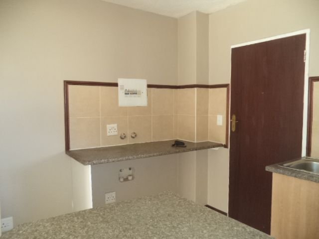 To Let 2 Bedroom Property for Rent in Wonderpark Estate Gauteng