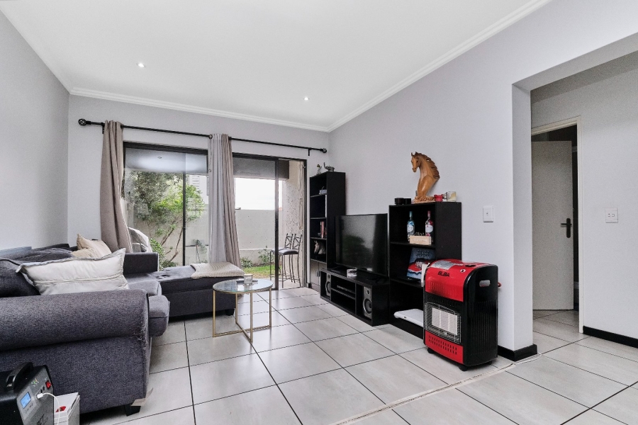 2 Bedroom Property for Sale in Lonehill Gauteng