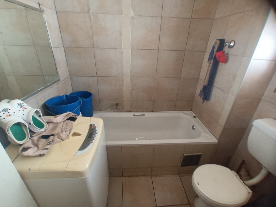 2 Bedroom Property for Sale in Sunnyside Gauteng