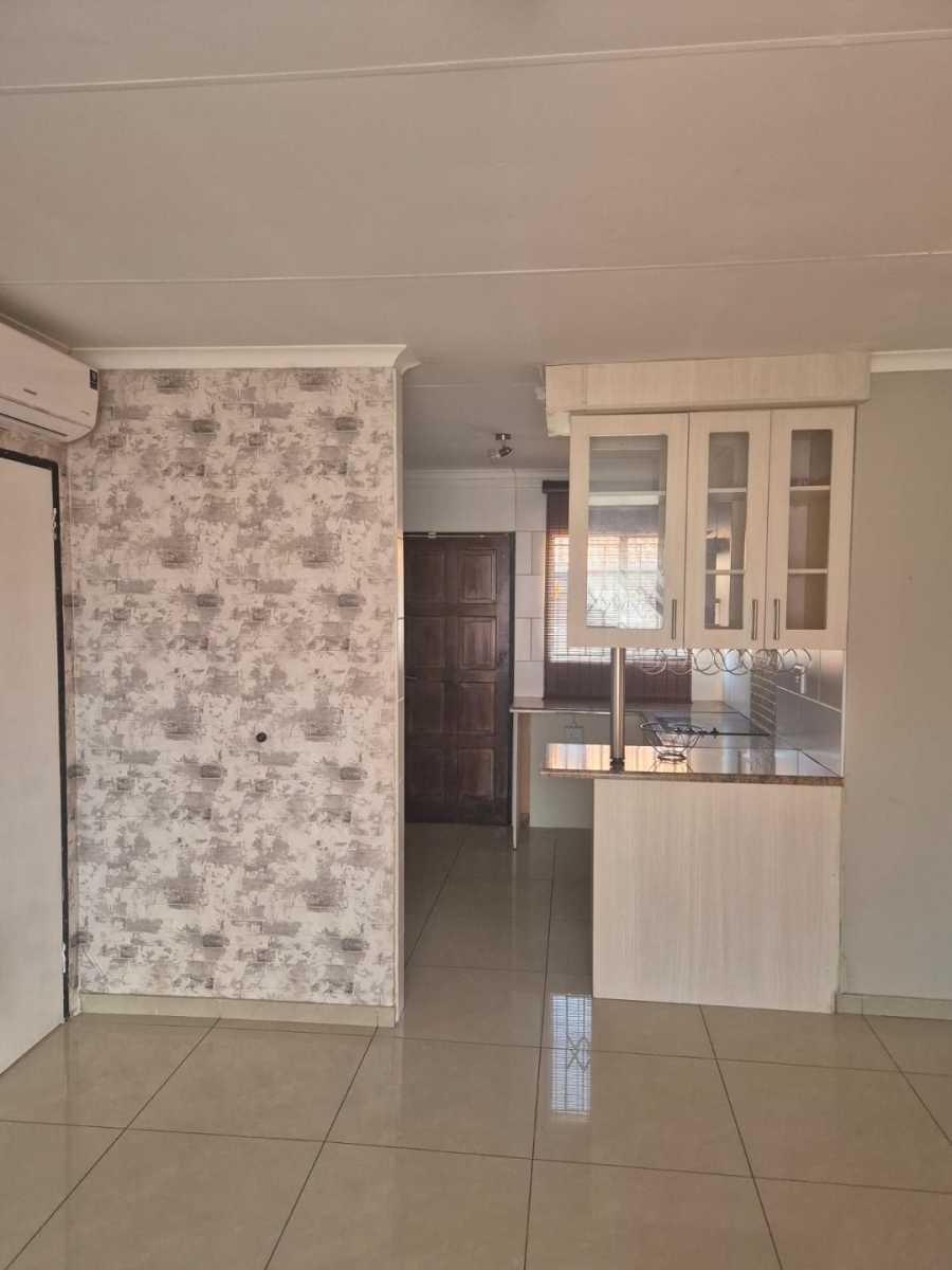 3 Bedroom Property for Sale in Blue Hills AH Gauteng