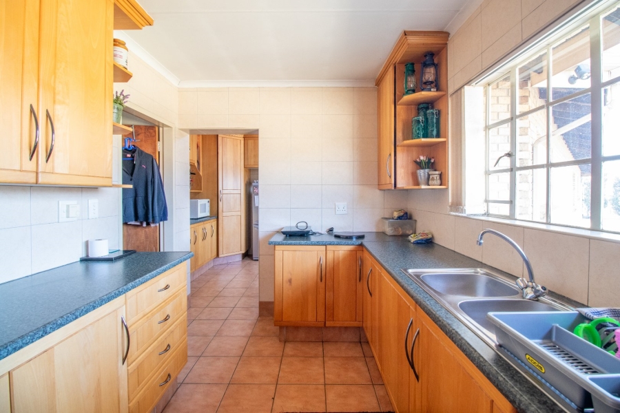 4 Bedroom Property for Sale in Norton Home Estate AH Gauteng