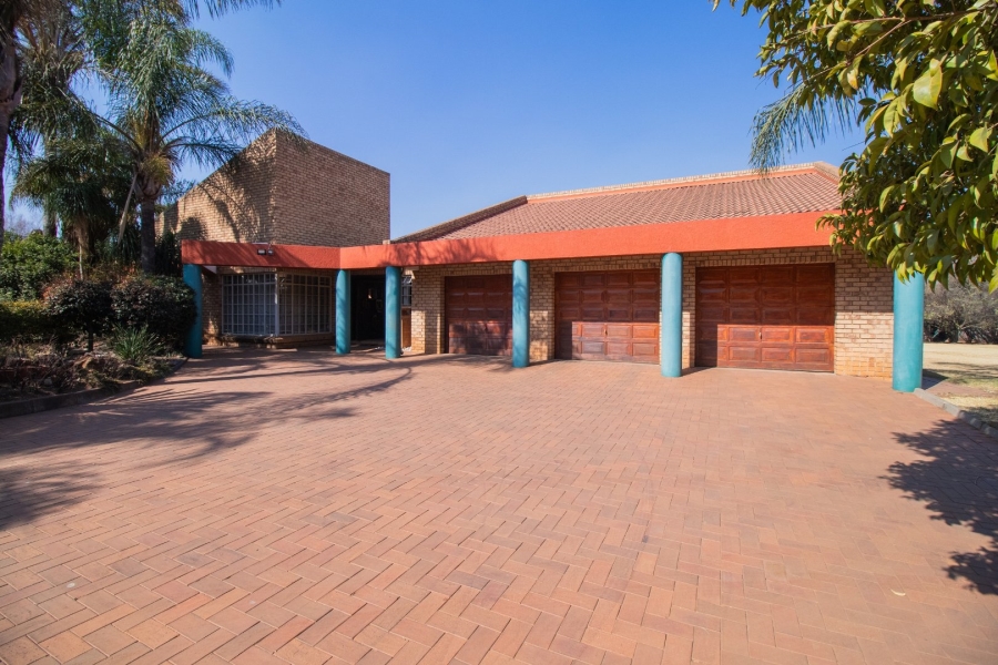 4 Bedroom Property for Sale in Norton Home Estate AH Gauteng