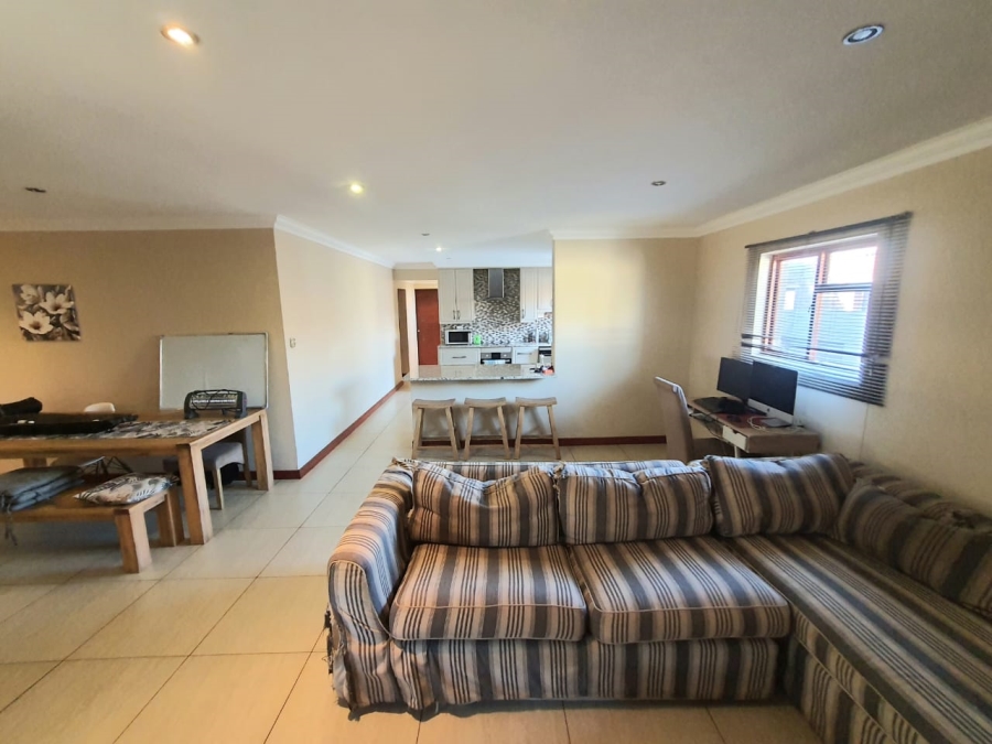 2 Bedroom Property for Sale in Olympus AH Gauteng