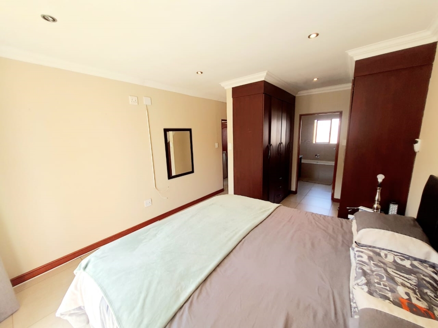 2 Bedroom Property for Sale in Olympus AH Gauteng