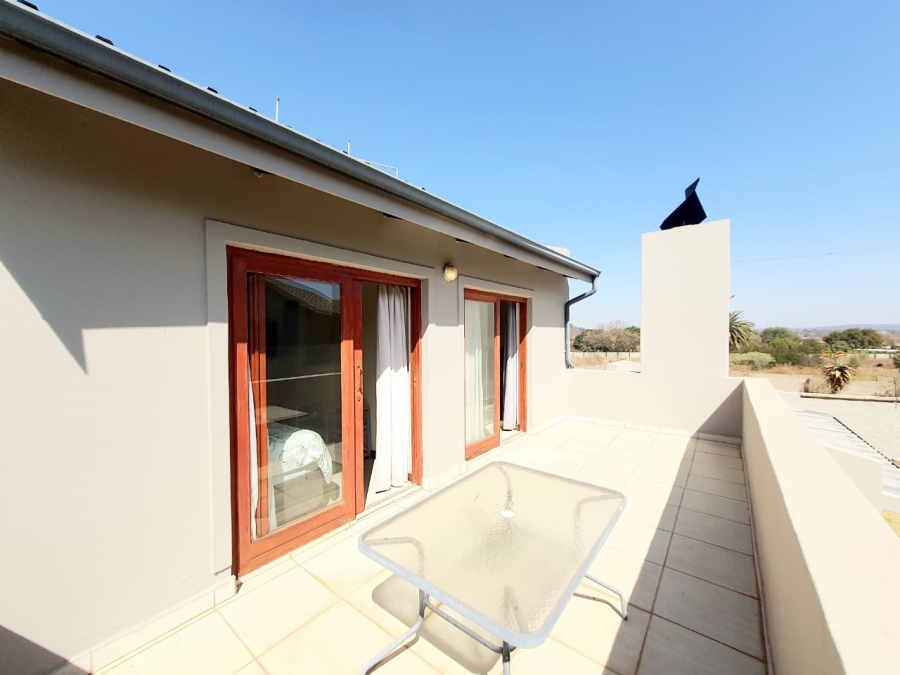 2 Bedroom Property for Sale in Olympus AH Gauteng